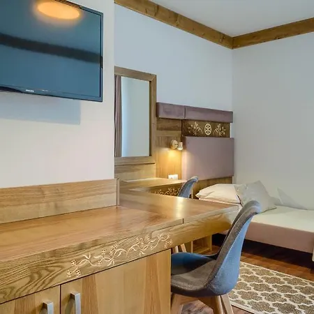 Bed and breakfast Stokrotka 3*
