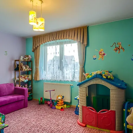 Stokrotka Bed and breakfast 3*