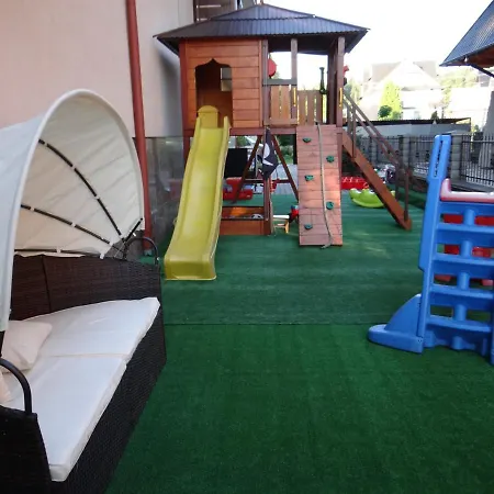 Bed and breakfast Stokrotka 3*